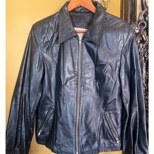 Pre-Owned Genuine Leather Jacket